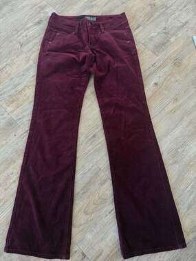 Vintage Guess Jeans Y2K Low Rise Burgundy Velvet Flare Pants Size 27